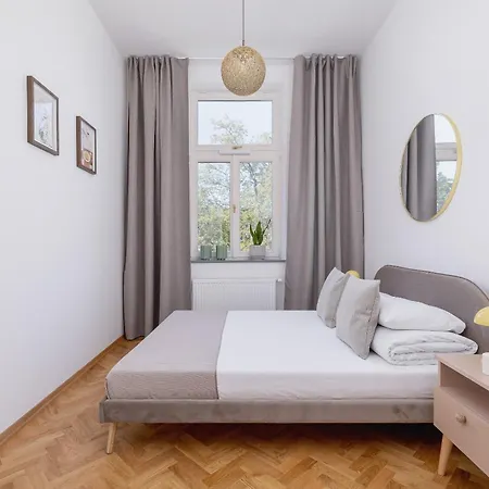 Jewish Quarter - Augustianska 1 Street * Krakkó