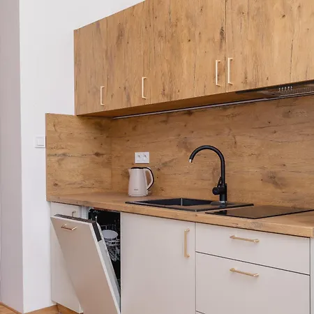 Jewish Quarter - Augustianska 1 Street Lägenhet *